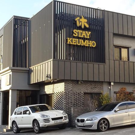 סאוגוויפו Hotel Huestay-Keumho מראה חיצוני תמונה